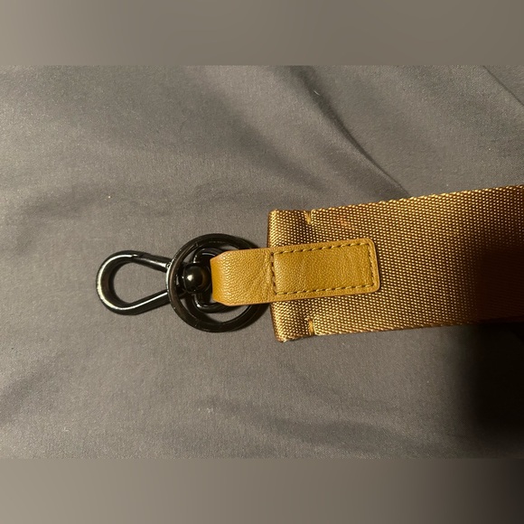 Lululemon Never Lost Keychain - Picture 5 of 7